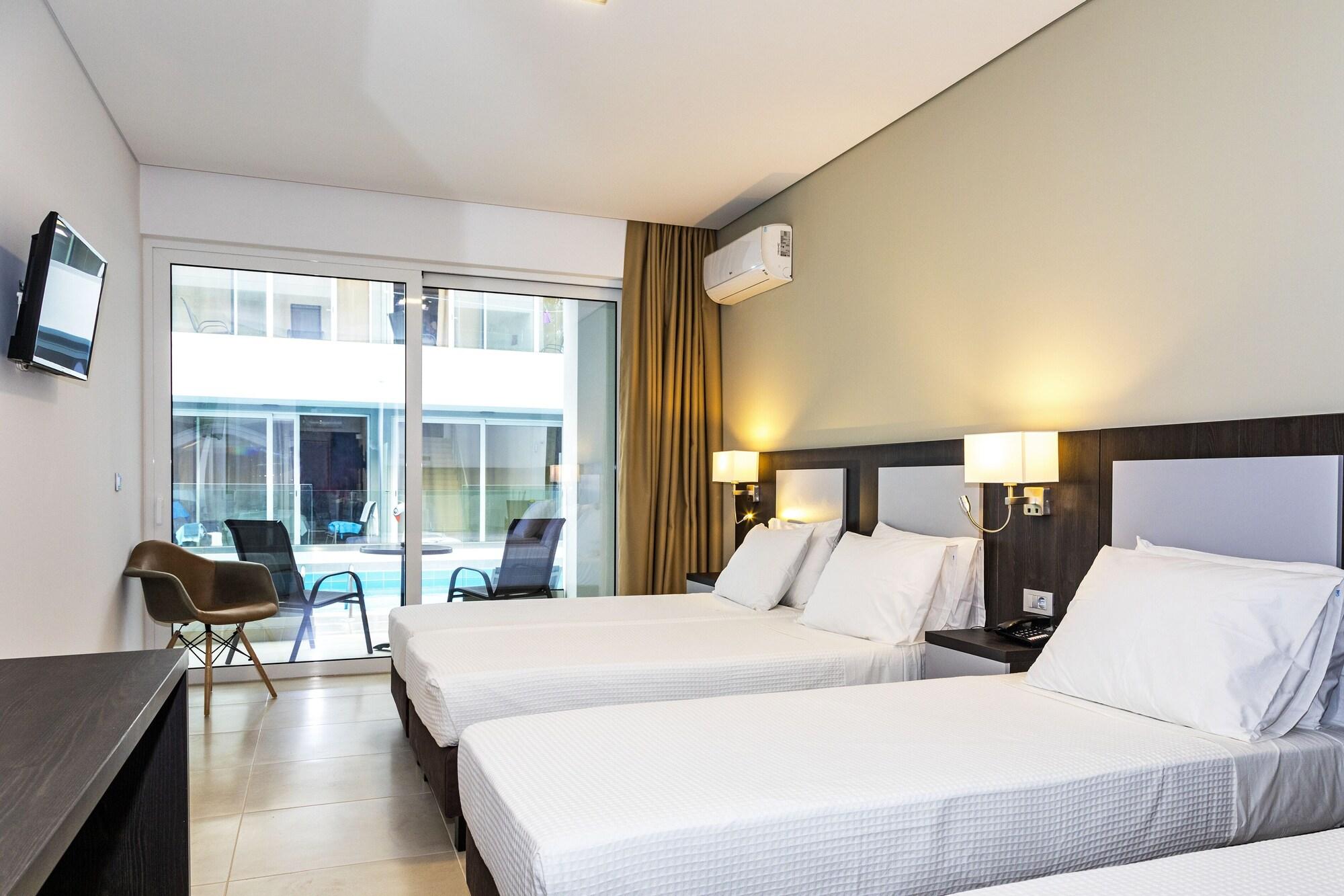 White Olive Premium Laganas Hotel Ngoại thất bức ảnh