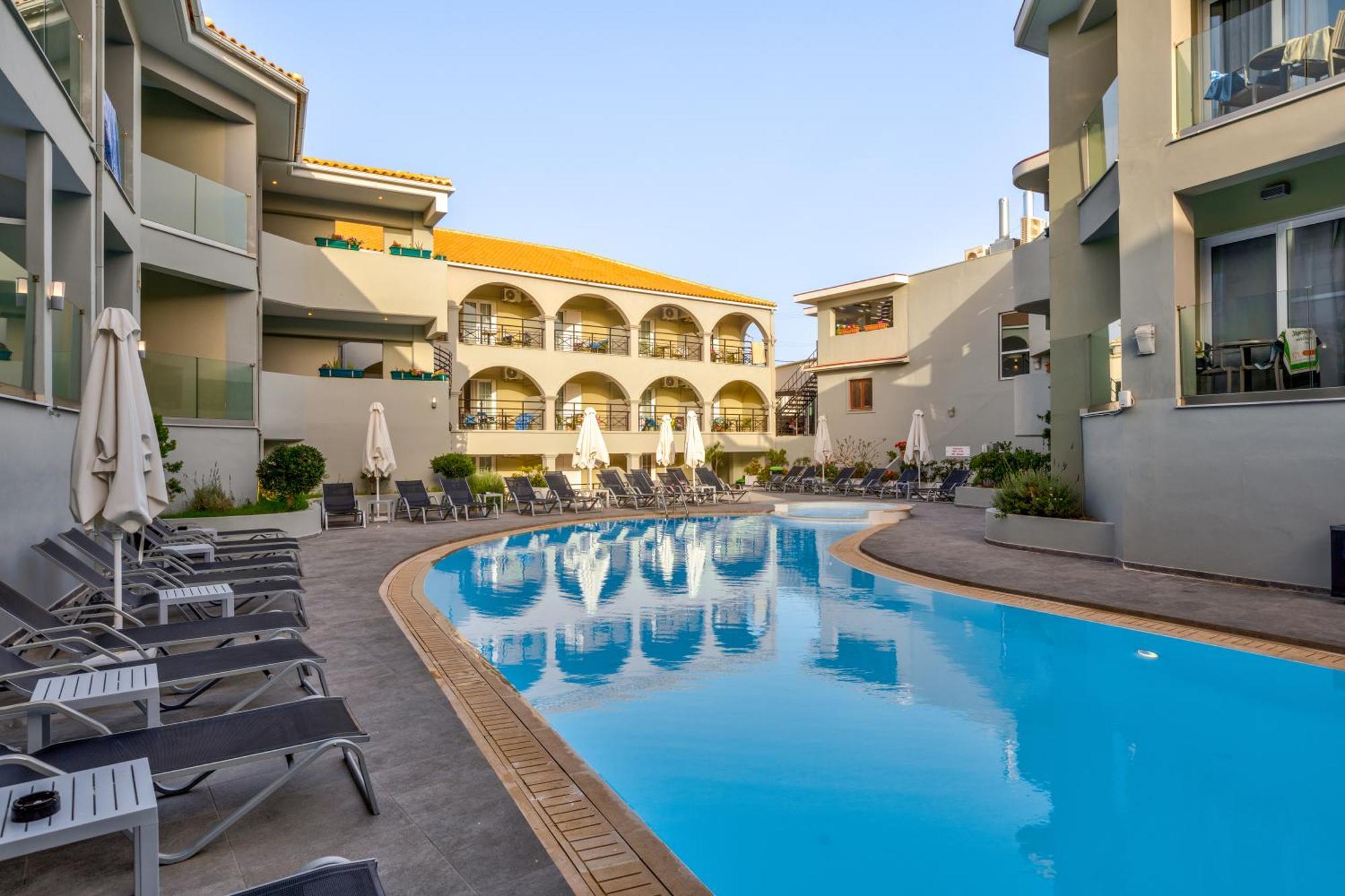 White Olive Premium Laganas Hotel Ngoại thất bức ảnh