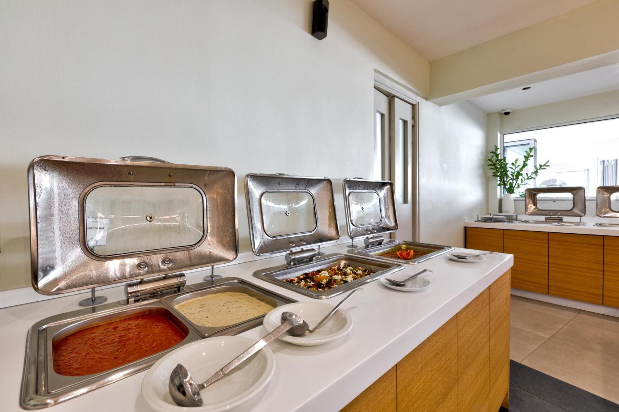 White Olive Premium Laganas Hotel Ngoại thất bức ảnh