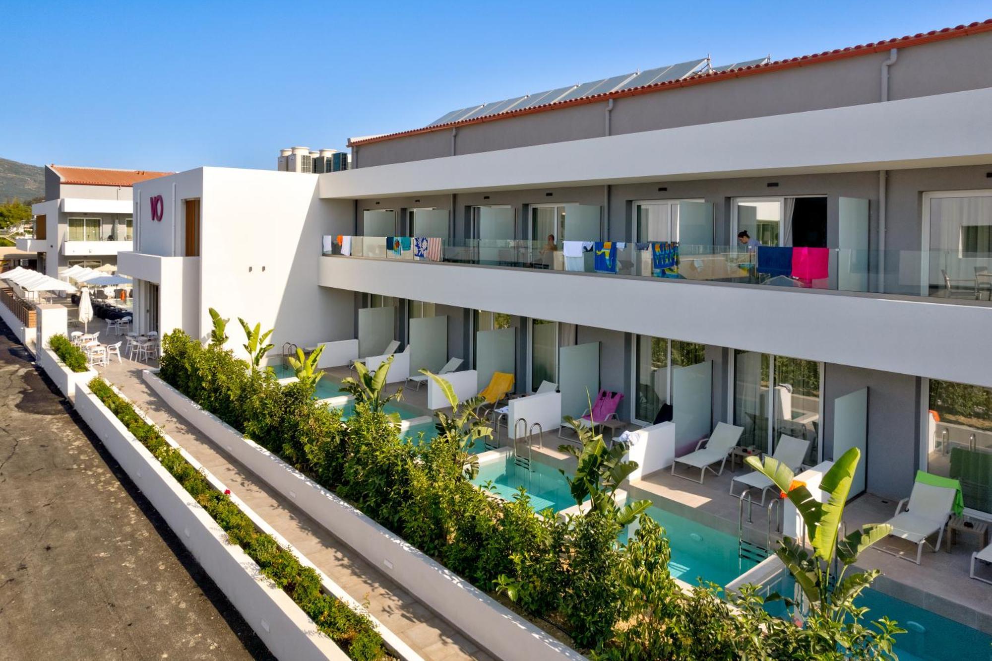 White Olive Premium Laganas Hotel Ngoại thất bức ảnh