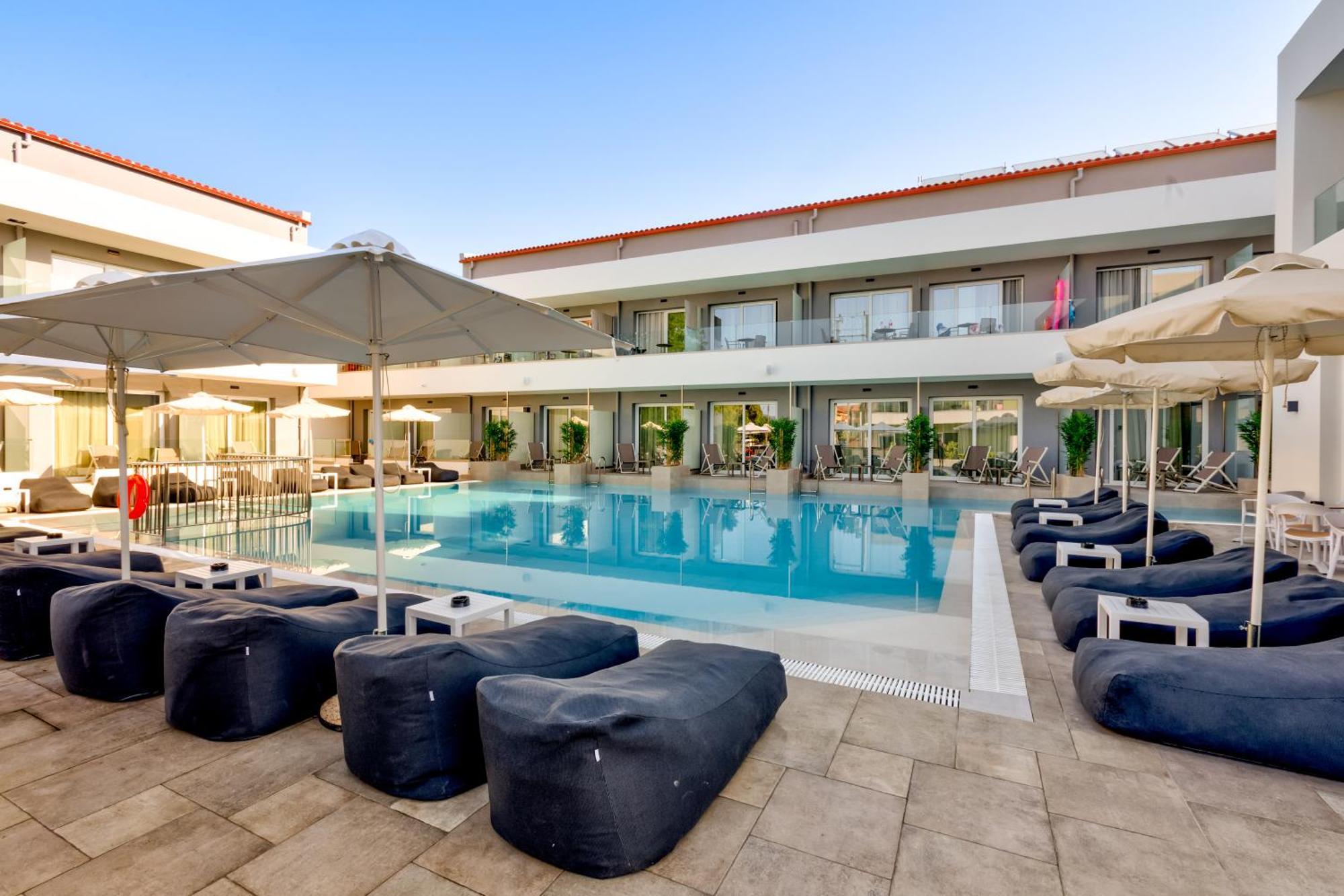 White Olive Premium Laganas Hotel Ngoại thất bức ảnh
