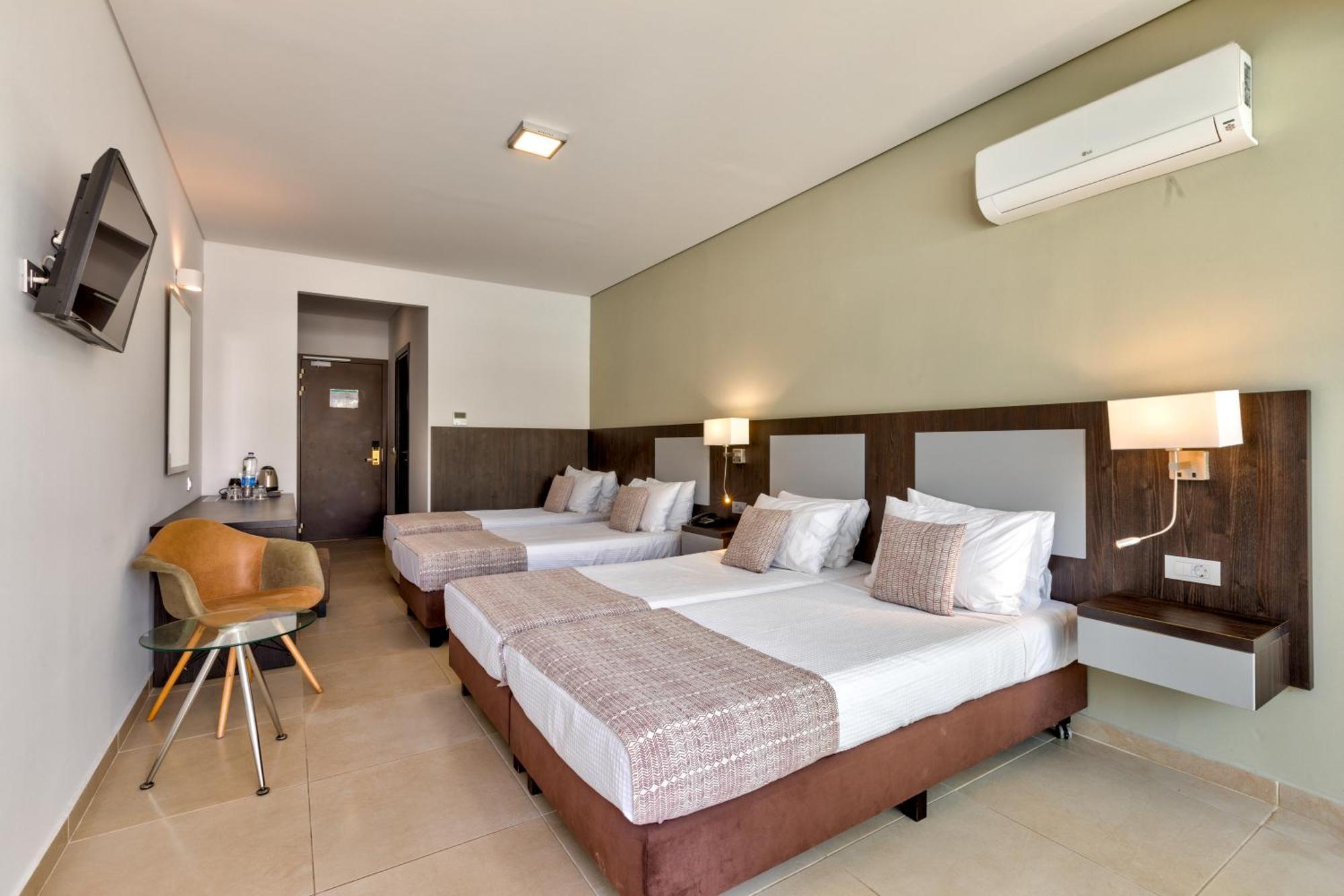 White Olive Premium Laganas Hotel Ngoại thất bức ảnh